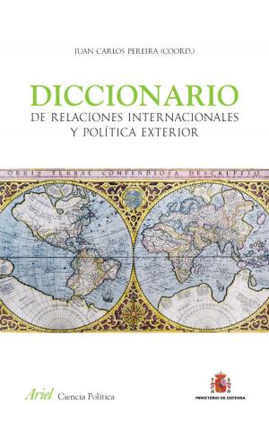 Cover of the book Diccionario de Relaciones Internacionales y Política Exterior by Stieg Larsson