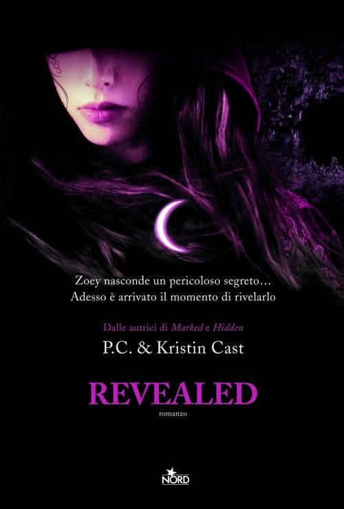 Cover of the book Revealed by Kristin Cast, P. C. Cast, Casa Editrice Nord