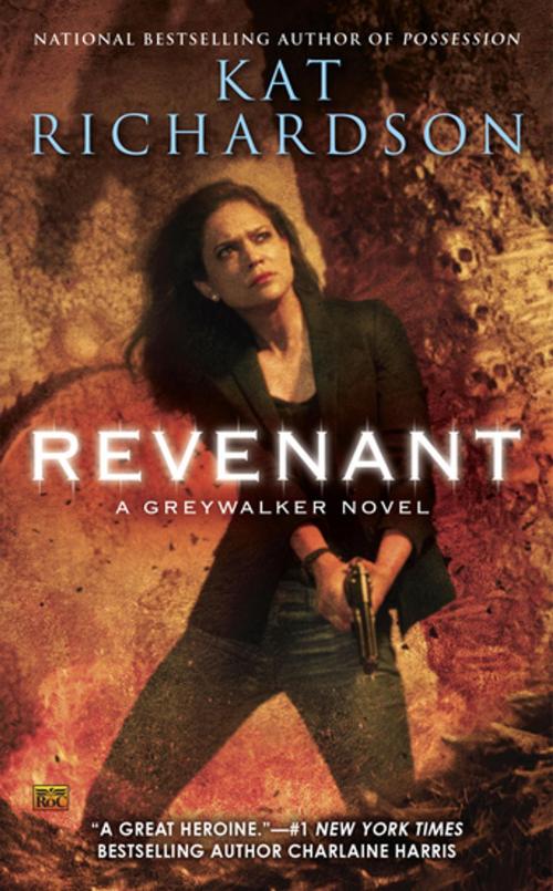 Cover of the book Revenant by Kat Richardson, Penguin Publishing Group