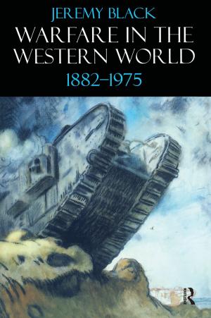 Cover of the book Warfare in the Western World, 1882-1975 by Edward Mussawir