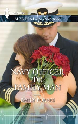 Cover of the book Navy Officer to Family Man by Lindsay Armstrong