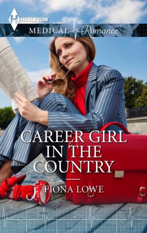 Cover of the book Career Girl in the Country by Valerie Hansen