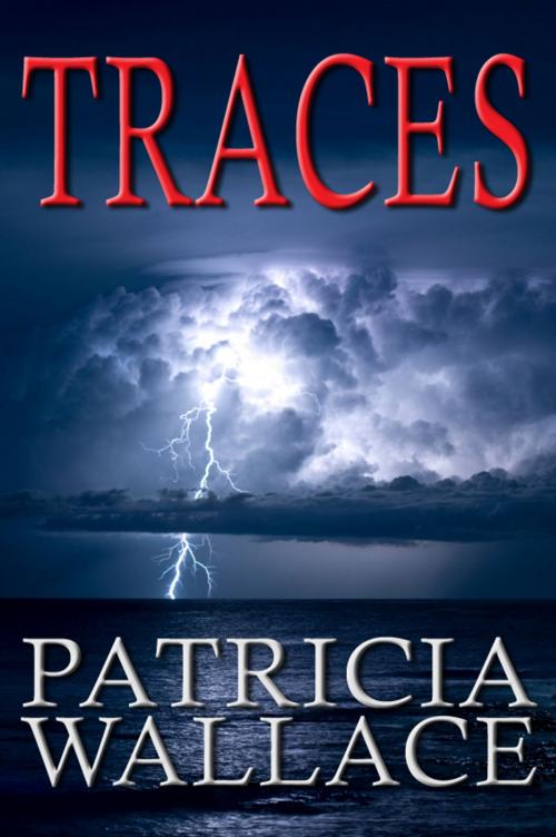 Cover of the book Traces by Patricia Wallace, Cemetery Dance Publications