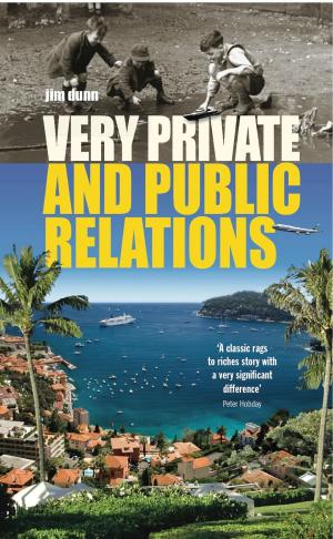 Cover of the book Very Private and Public Relations by 朵特‧尼爾森(Dorte Nielsen)，莎拉‧瑟伯(Sarah Thurber)