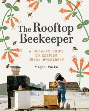 Cover of the book The Rooftop Beekeeper by Lou Seibert Pappas