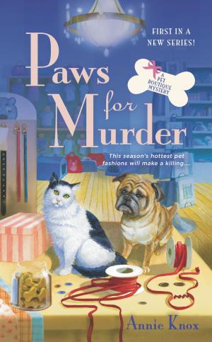 Cover of the book Paws For Murder by Thomas Malory, Peter Ackroyd