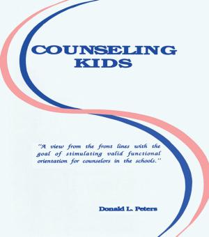 Cover of the book Counseling Kids by Melvyn C. Goldstein, William R Siebenschuh, Tashi Tsering