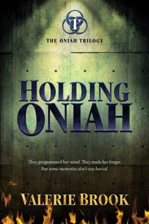 Book cover of Holding Oniah