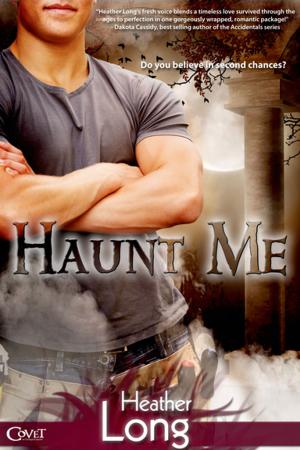 Cover of the book Haunt Me by T.H. Hernandez, Jennifer DiGiovanni