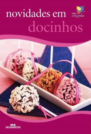 Cover of the book Novidades em Docinhos by Charles Dickens
