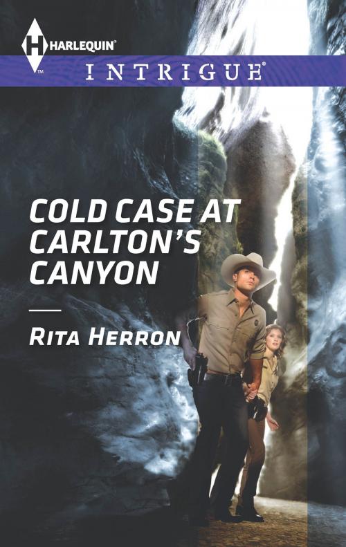 Cover of the book Cold Case at Carlton's Canyon by Rita Herron, Harlequin