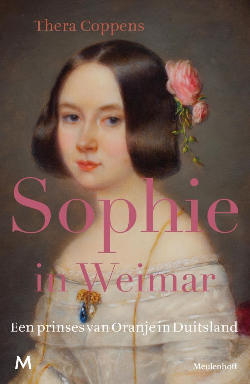 Cover of the book Sophie in Weimar by Thera Coppens, Meulenhoff Boekerij B.V.