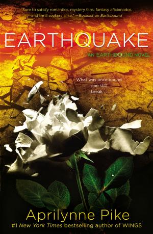 Cover of the book Earthquake by Mandy Hubbard