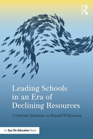 Cover of the book Leading Schools in an Era of Declining Resources by Philip Russell