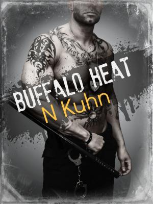 Cover of the book Buffalo Heat by Sandy Alvarez, Crystal Daniels