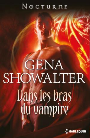 Book cover of Dans les bras du vampire