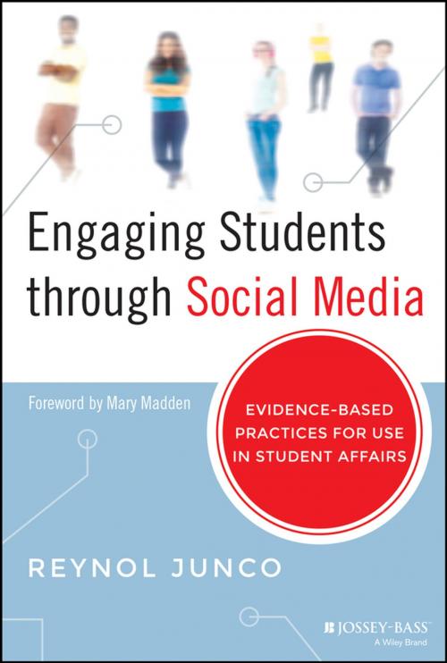 Cover of the book Engaging Students through Social Media by Reynol Junco, Wiley