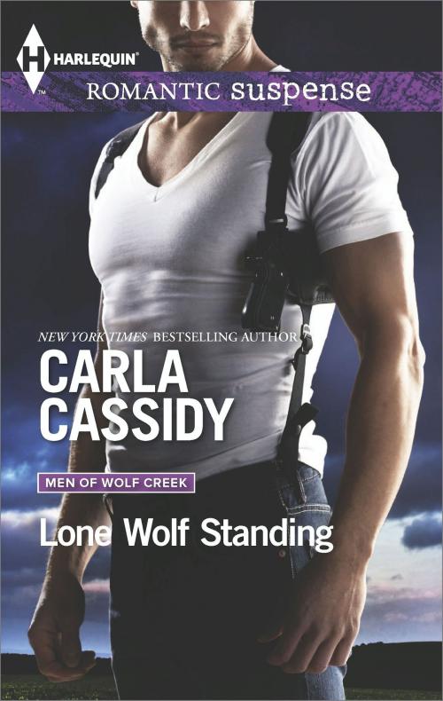 Cover of the book Lone Wolf Standing by Carla Cassidy, Harlequin