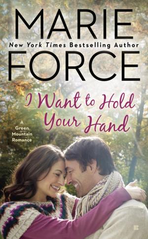 Cover of the book I Want to Hold Your Hand by Mandy M. Roth, Kennedy Kovit