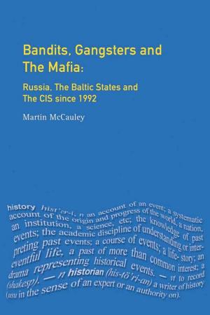 Book cover of Bandits, Gangsters and the Mafia