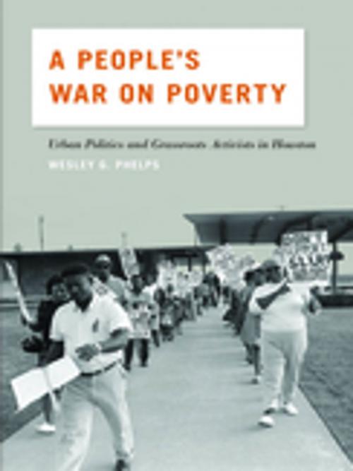Cover of the book A People's War on Poverty by Wesley G. Phelps, University of Georgia Press