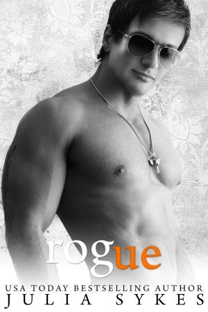 Cover of the book Rogue by Tracey Smith