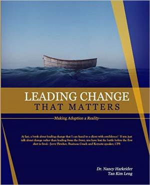 Cover of the book Leading Change That Matters by KRIS MOLLER