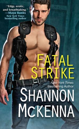 Cover of the book Fatal Strike by Jennifer Dawson