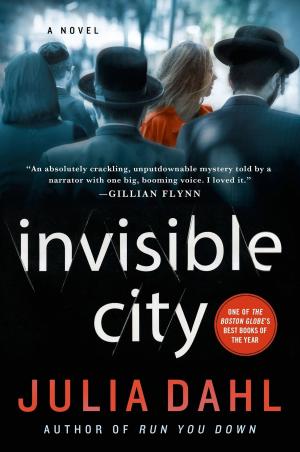 Cover of the book Invisible City by Linda Washington, Carrie Pyykkonen