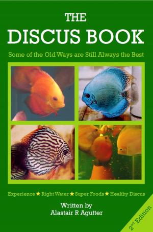 Book cover of The Discus Book 2nd Edition