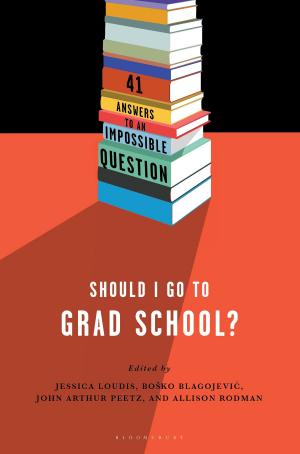 Cover of the book Should I Go to Grad School? by University of St. Andrews, UK Natasha Periyan