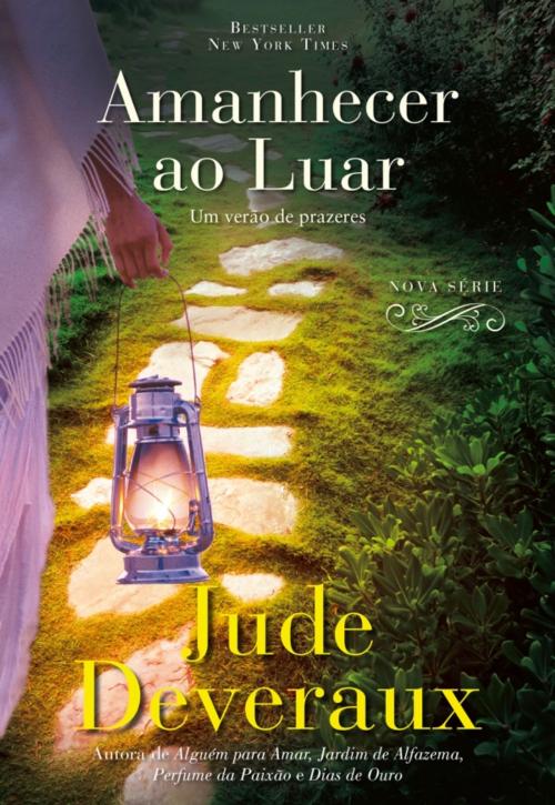 Cover of the book Amanhecer ao Luar by Jude Deveraux, QUINTA ESSÊNCIA