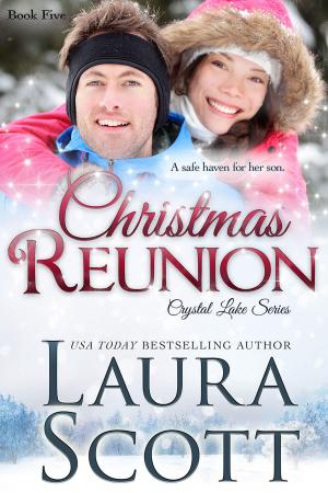 Cover of the book Christmas Reuinon by Laura Scott
