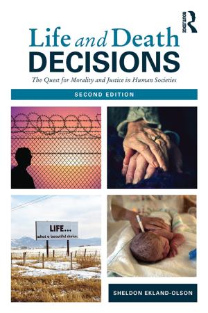 Cover of the book Life and Death Decisions by Benoît Godin