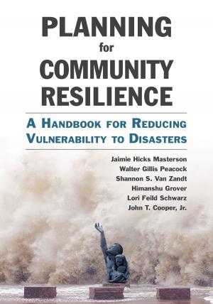 Cover of the book Planning for Community Resilience by F. Kaid Benfield