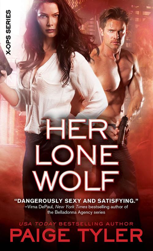 Cover of the book Her Lone Wolf by Paige Tyler, Sourcebooks