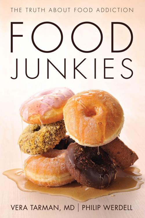 Cover of the book Food Junkies by Vera Tarman, Dundurn