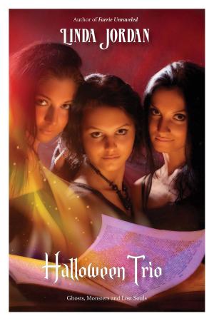 Cover of the book Halloween Trio by S. Thorndyke