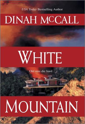 Cover of the book WHITE MOUNTAIN by Sarah Mlynowski