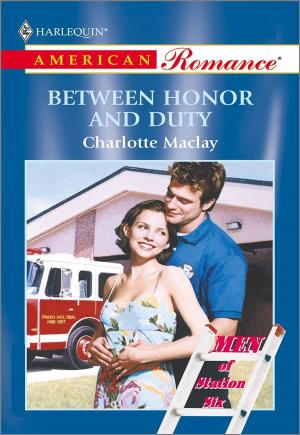 Cover of the book Between Honor and Duty by Julianna Morris