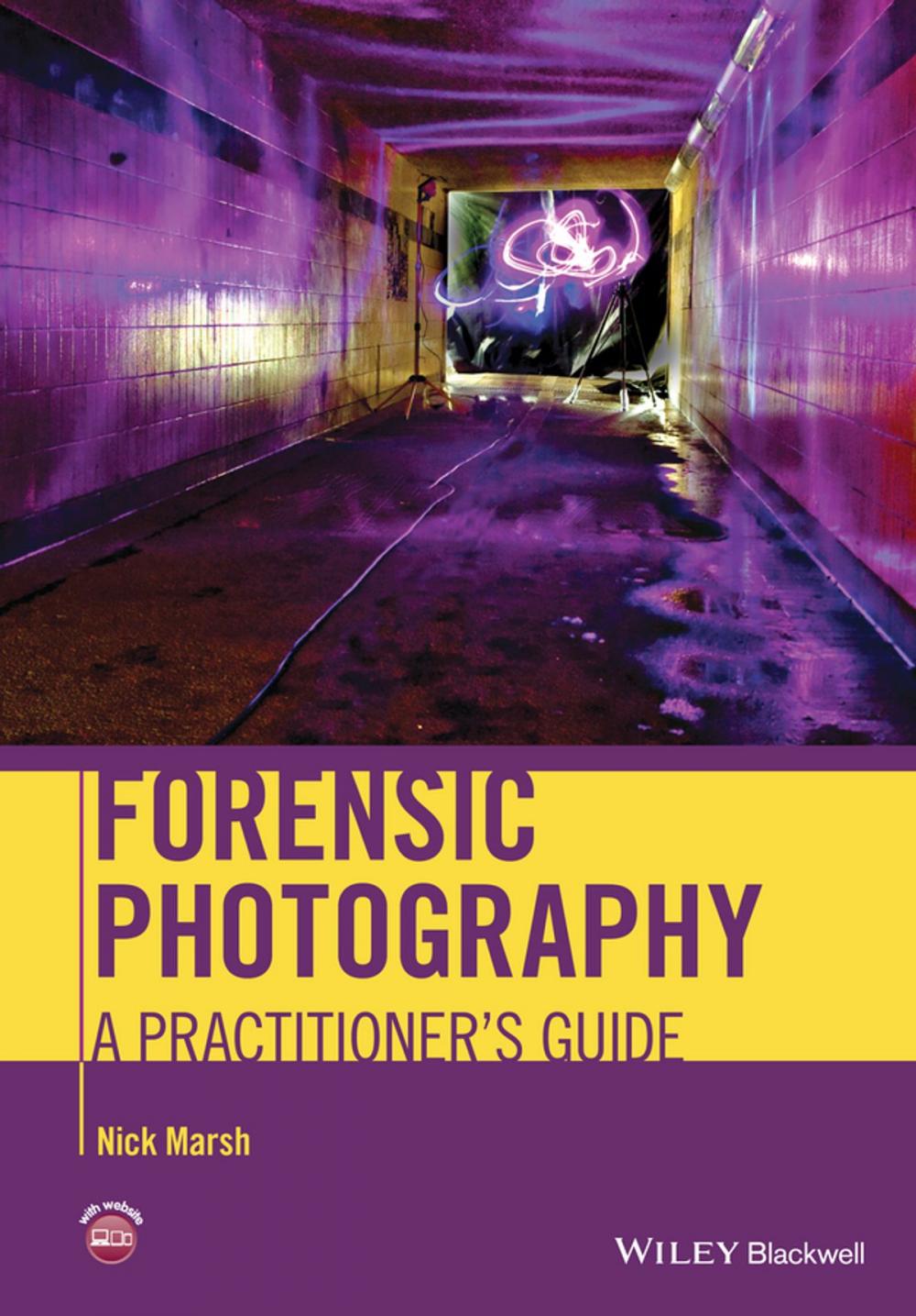 Big bigCover of Forensic Photography