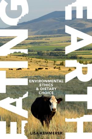 Cover of the book Eating Earth by Andrew Scharlach, Amanda Lehning