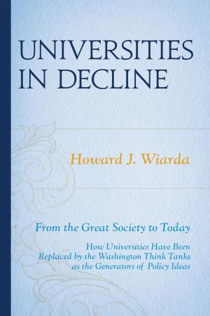 Cover of the book Universities in Decline by Warren Shapiro