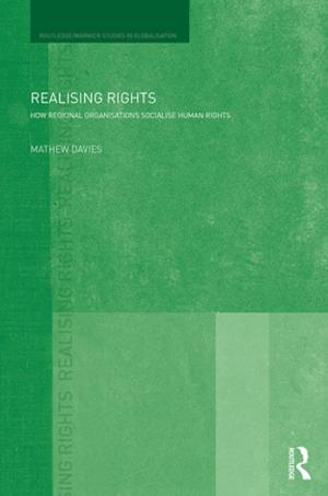Cover of the book Realising Rights by Emmy van Deurzen