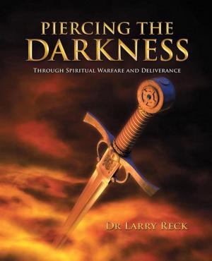 Book cover of Piercing the Darkness