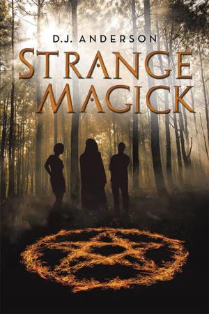 Cover of the book Strange Magick by Spencer Shope, R.M. Myers