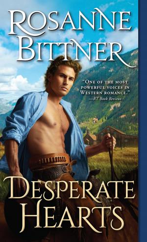 Cover of the book Desperate Hearts by Jen Calonita