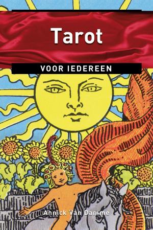 Cover of the book Tarot by Greetje van den Berg