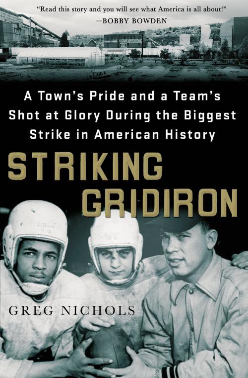Cover of the book Striking Gridiron by Greg Nichols, St. Martin's Press