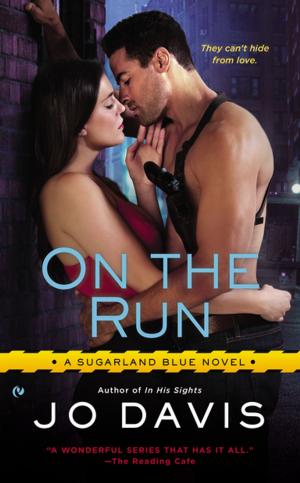 Cover of the book On the Run by ANNIE BURROWS